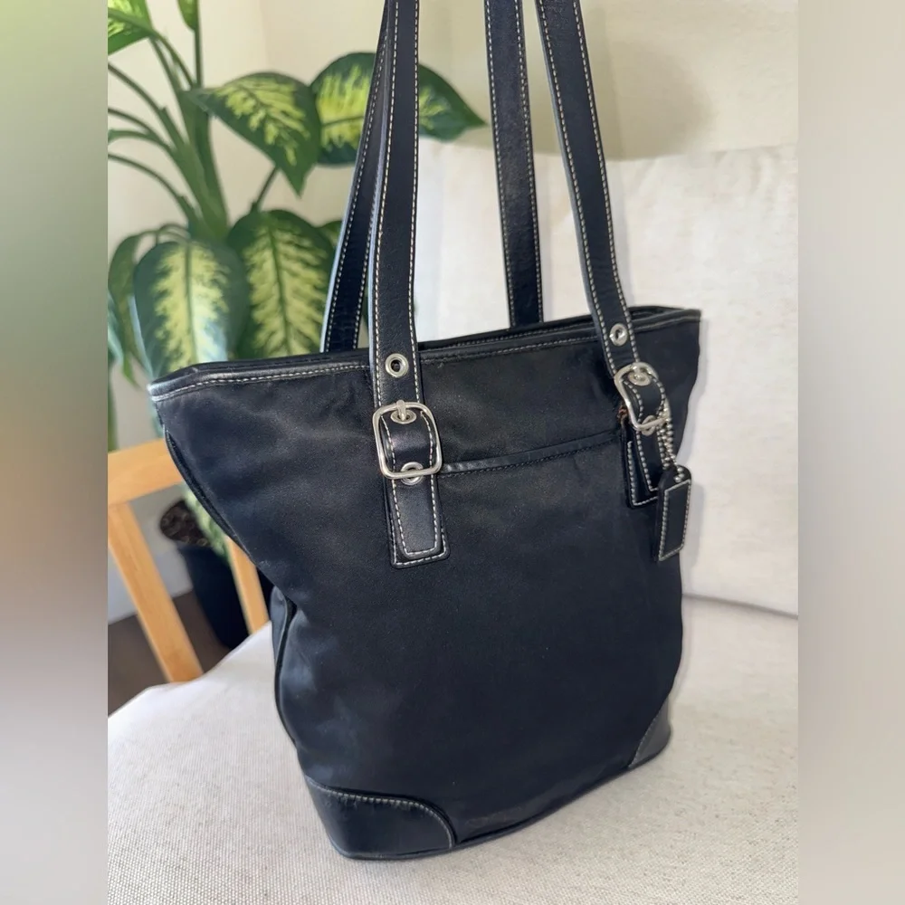 Coach Vintage Y2K Black Nylon Leather Trim Tote Shoulder Handbag Purse #4487